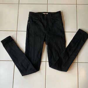 Levi's Black 721 High Rise Skinny Jeans